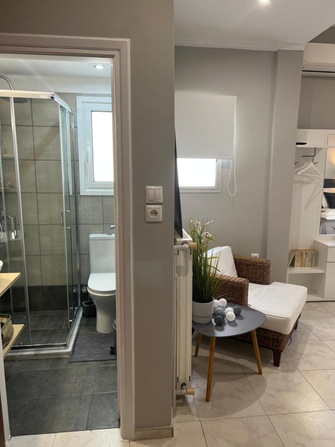 Living Near Acropolis By Sylvia Staikou At Nikis Str Apartman Athén Kültér fotó